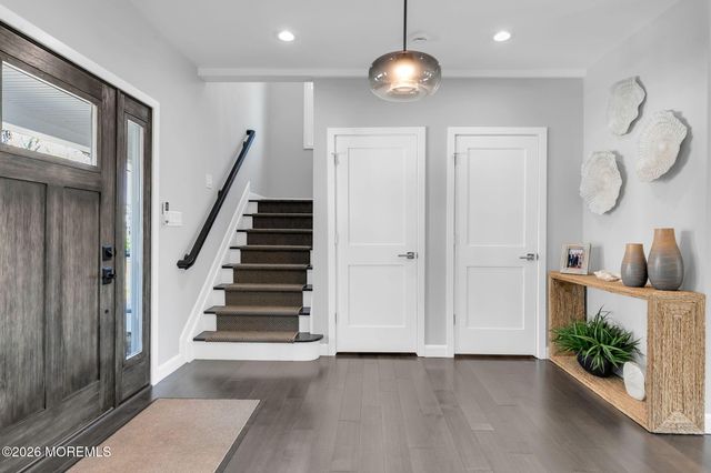 6 Willow Avenue, Monmouth Beach, NJ 07750