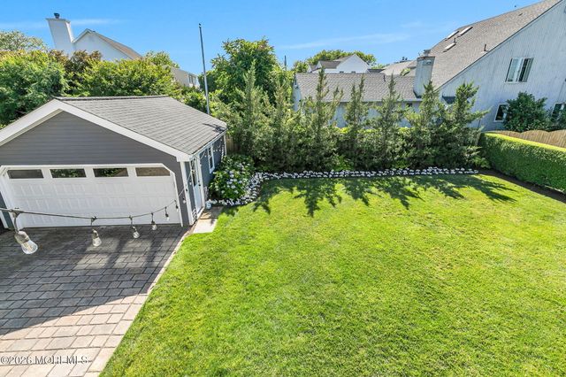 6 Willow Avenue, Monmouth Beach, NJ 07750