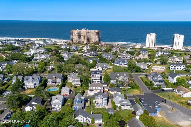 6 Willow Avenue, Monmouth Beach, NJ 07750