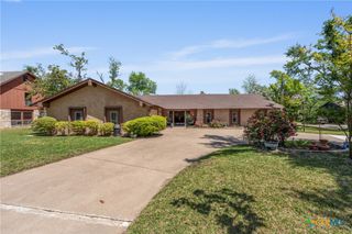 4108 Briar Cliff Road, Temple, TX 76502