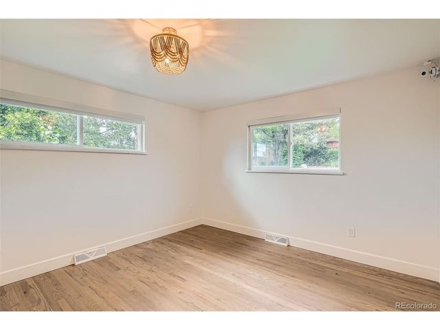 22 Rangeview Dr, Wheat Ridge, CO 80215