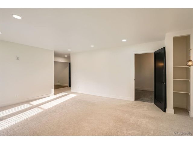 22 Rangeview Dr, Wheat Ridge, CO 80215