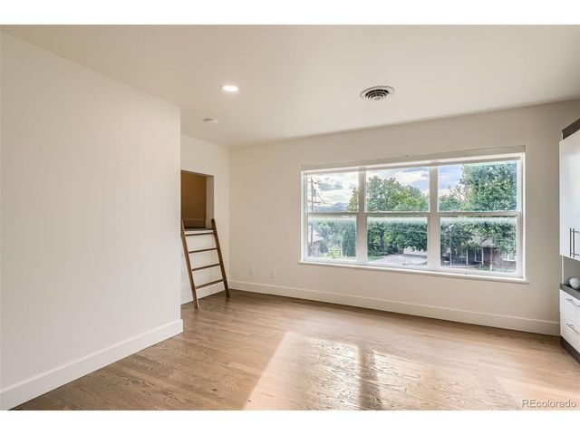 22 Rangeview Dr, Wheat Ridge, CO 80215