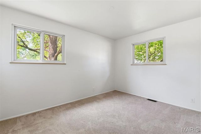 2310 Orleans Lane, Florissant, MO 63031
