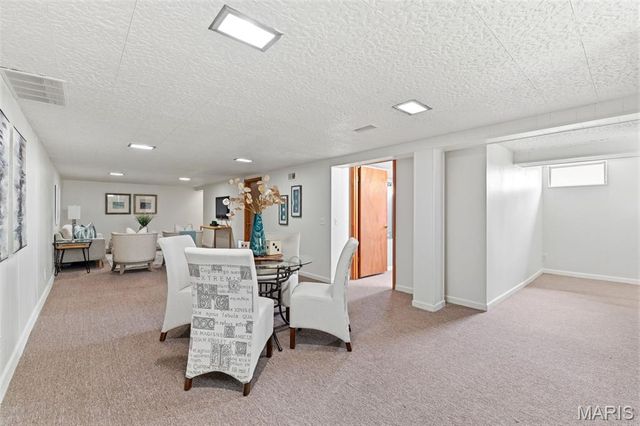 2310 Orleans Lane, Florissant, MO 63031