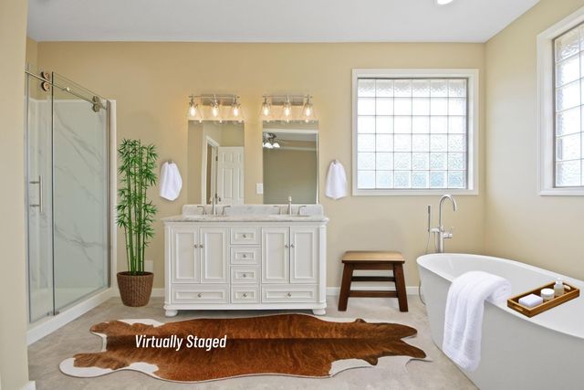 1317 TROON DR, Columbia, MO 65203