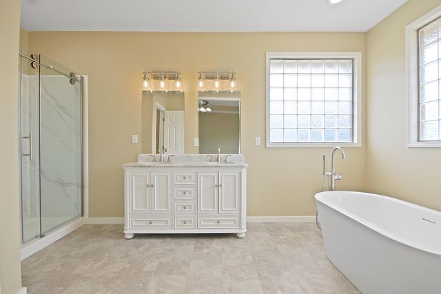 1317 TROON DR, Columbia, MO 65203