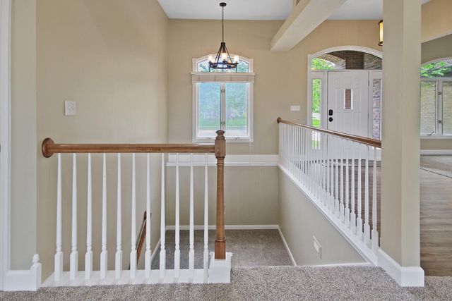 1317 TROON DR, Columbia, MO 65203