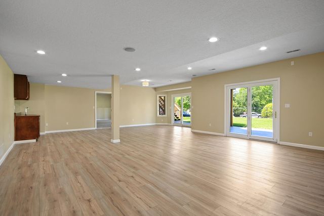 1317 TROON DR, Columbia, MO 65203