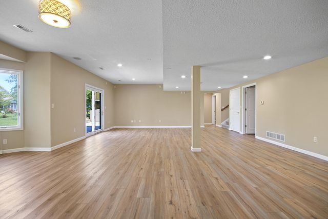 1317 TROON DR, Columbia, MO 65203