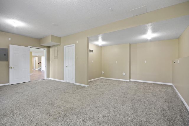 1317 TROON DR, Columbia, MO 65203