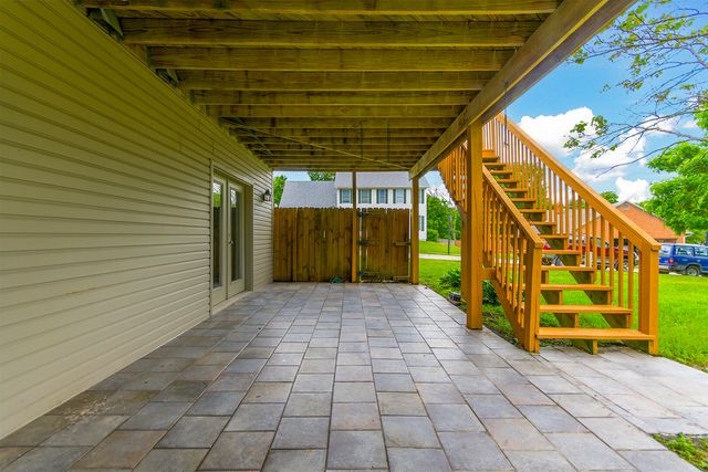 1317 TROON DR, Columbia, MO 65203