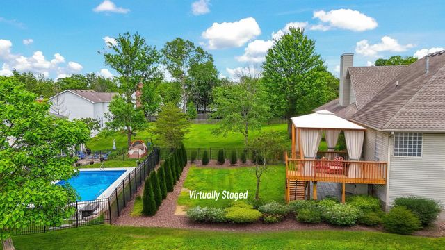 1317 TROON DR, Columbia, MO 65203