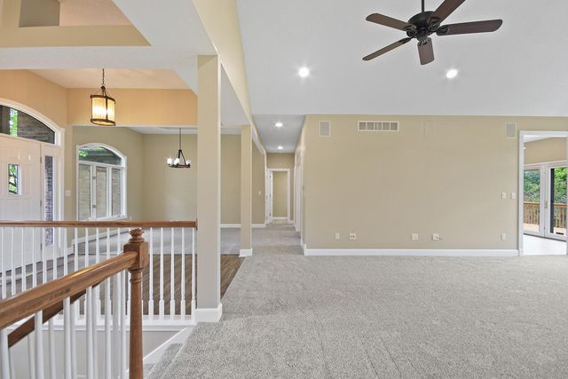 1317 TROON DR, Columbia, MO 65203