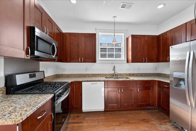 66 America Street A&B, Charleston, SC 29403