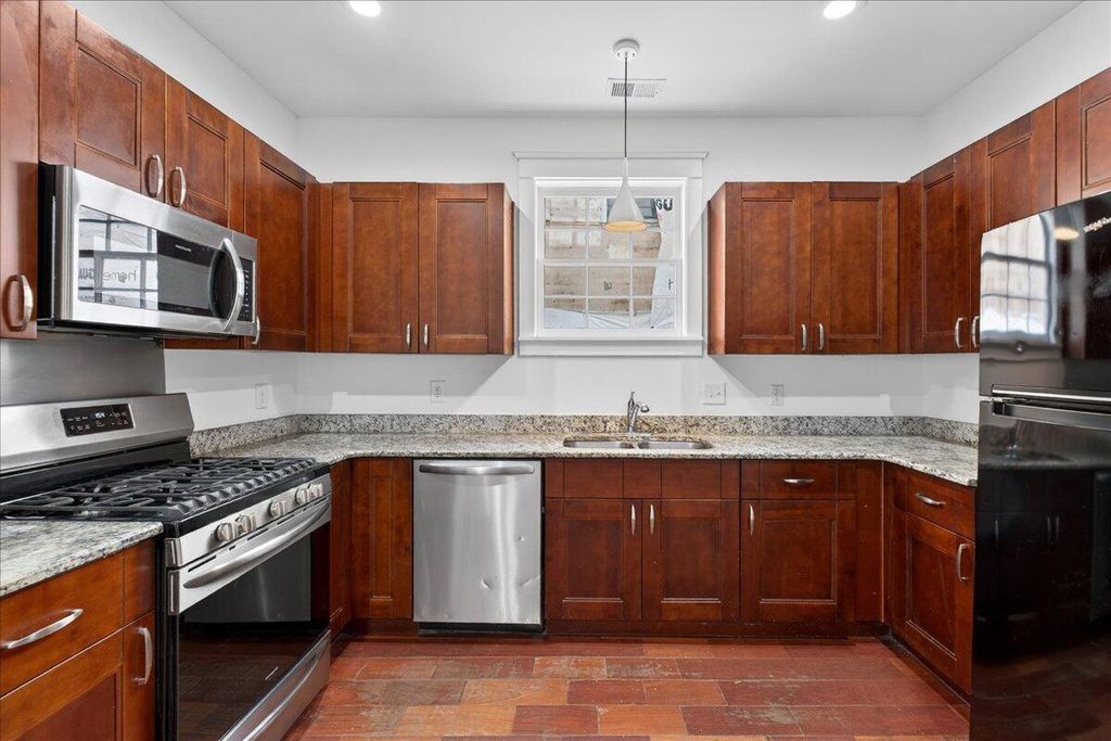 Image 31 of property listing at 66 America Street A&B, Charleston, SC 29403