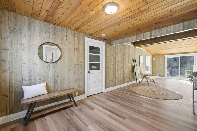 4 Smith Street, Attleboro, MA 02703