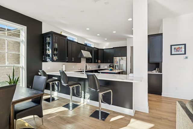 1136 Willow Springs Dr, Lebanon, TN 37087