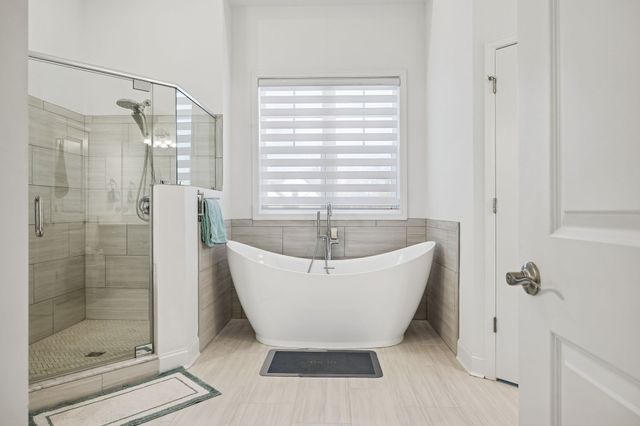 1136 Willow Springs Dr, Lebanon, TN 37087