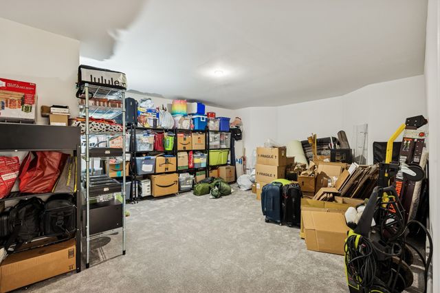 1136 Willow Springs Dr, Lebanon, TN 37087