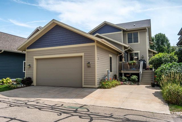 6724 Aldo Leopold Way, Middleton, WI 53562