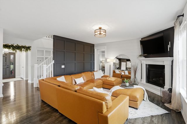 12139 Whisper Ridge Drive, Noblesville, IN 46060