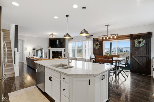 12139 Whisper Ridge Drive, Noblesville, IN 46060