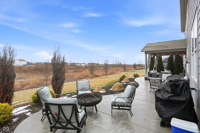 12139 Whisper Ridge Drive, Noblesville, IN 46060