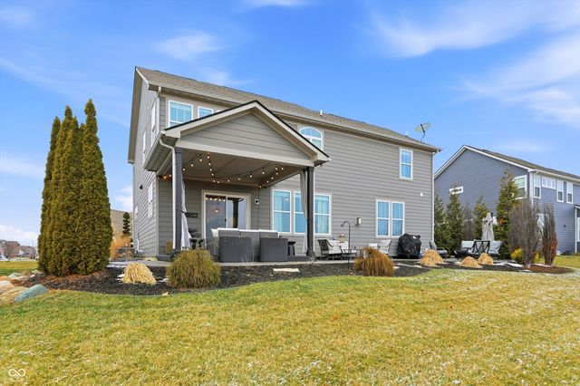 12139 Whisper Ridge Drive, Noblesville, IN 46060