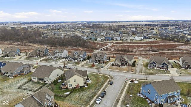 12139 Whisper Ridge Drive, Noblesville, IN 46060