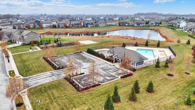 12139 Whisper Ridge Drive, Noblesville, IN 46060