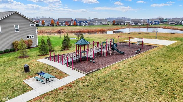 12139 Whisper Ridge Drive, Noblesville, IN 46060