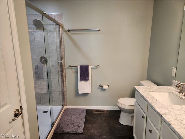 218 Stone Ridge Way, Berea, OH 44017