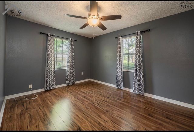2923 LAVELL AVENUE, Wichita Falls, TX 76308
