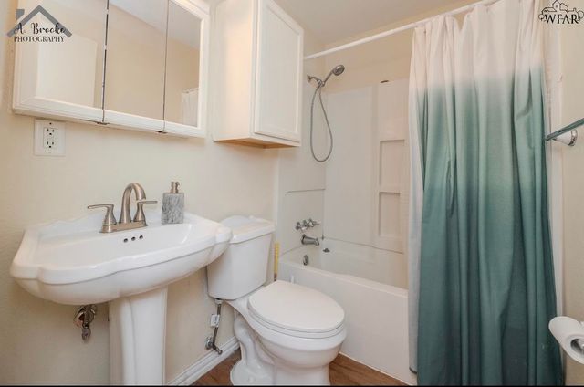 2923 LAVELL AVENUE, Wichita Falls, TX 76308
