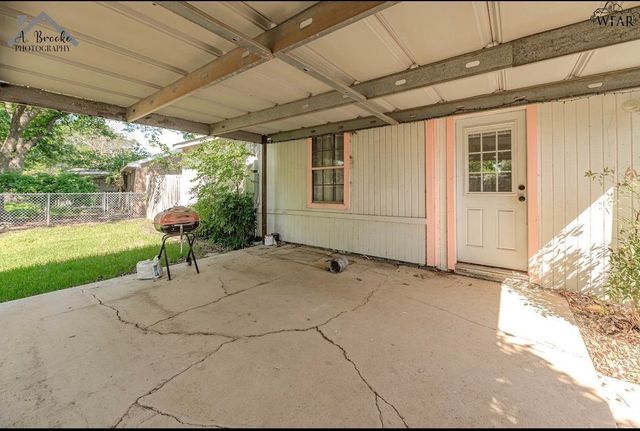 2923 LAVELL AVENUE, Wichita Falls, TX 76308