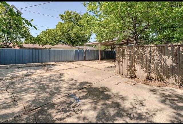 2923 LAVELL AVENUE, Wichita Falls, TX 76308