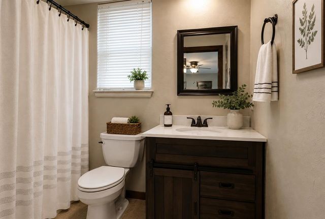 1001 Aspen Court, Moore, OK 73160