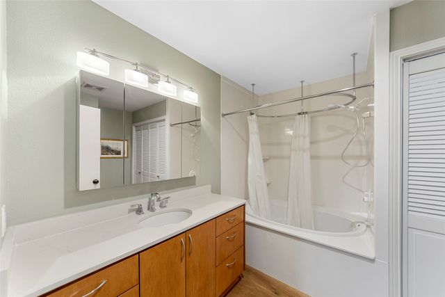 4211 Prescott Avenue 5, Dallas, TX 75219