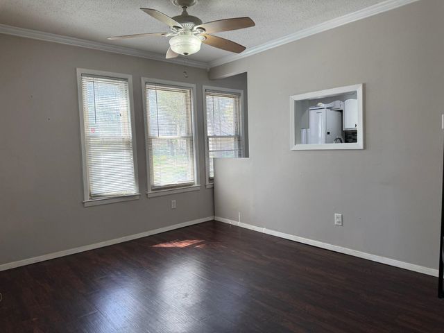 8498 BERGEN CV, Memphis, TN 38018