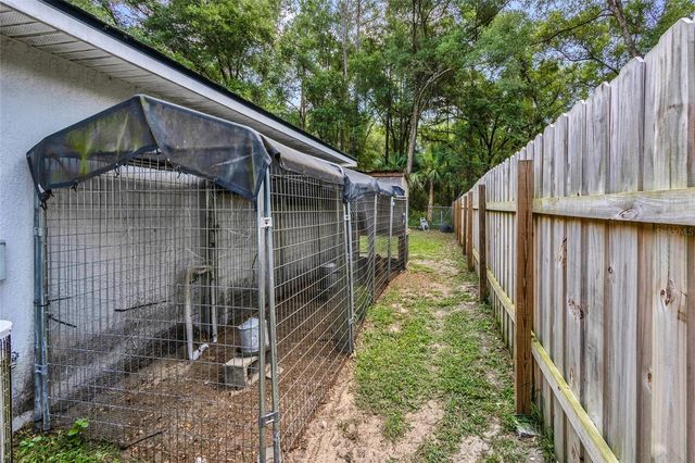 9 SEQUOIA LOOP LANE, Ocklawaha, FL 32179