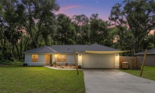 9 SEQUOIA LOOP LANE, Ocklawaha, FL 32179