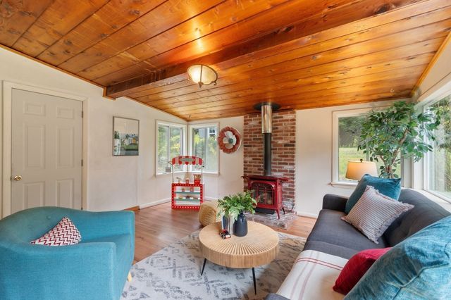 74 Davidson Rd, Boxborough, MA 01719
