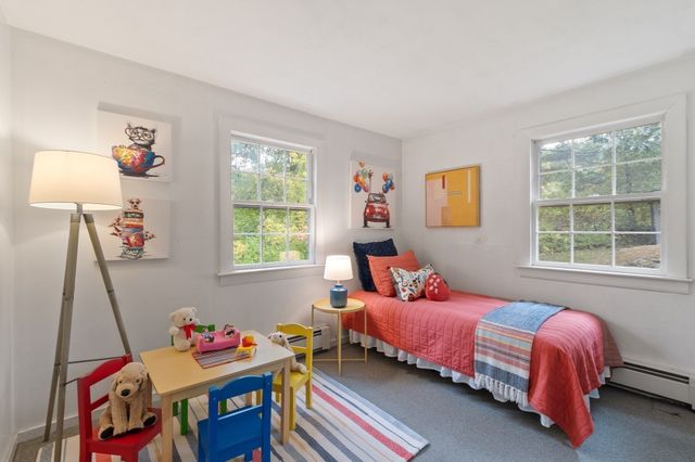 74 Davidson Rd, Boxborough, MA 01719