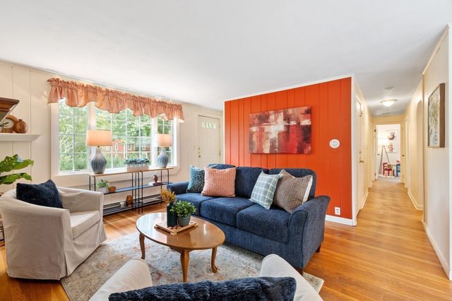 74 Davidson Rd, Boxborough, MA 01719