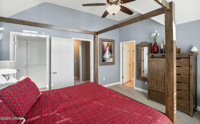 9 Ebb Tide Court, Harbor Island, SC 29920