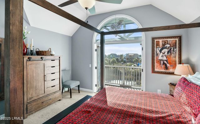 9 Ebb Tide Court, Harbor Island, SC 29920