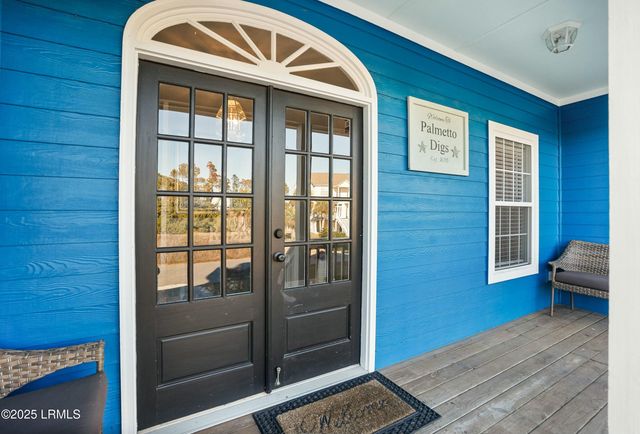 9 Ebb Tide Court, Harbor Island, SC 29920