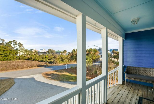 9 Ebb Tide Court, Harbor Island, SC 29920