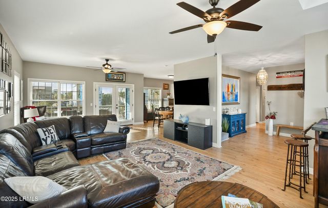 9 Ebb Tide Court, Harbor Island, SC 29920